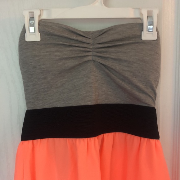 🦋2/$25🦋 Ardennes strapless dress - Picture 3 of 4